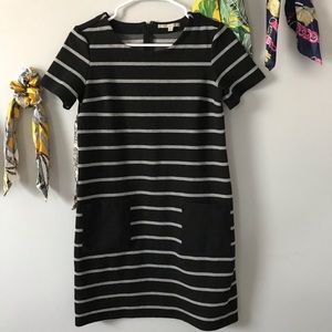 GAP; short sleeved striped dress (xs)